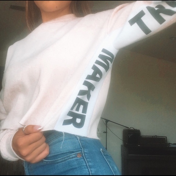 light pink sweatshirt - Picture 2 of 2